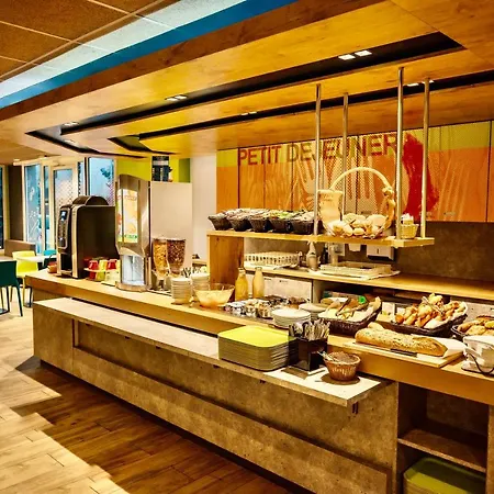 Ibis Budget Centre Gare Готель