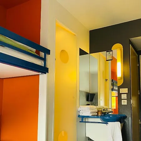 Ibis Budget Centre Gare 2* קולמר