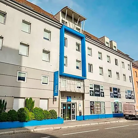 Ibis Budget Centre Gare Hotel 2*