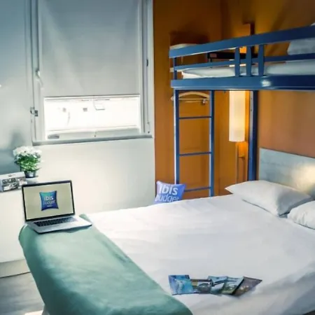Ibis Budget Centre Gare מלון 2*
