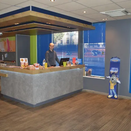 Ibis Budget Centre Gare 2* קולמר